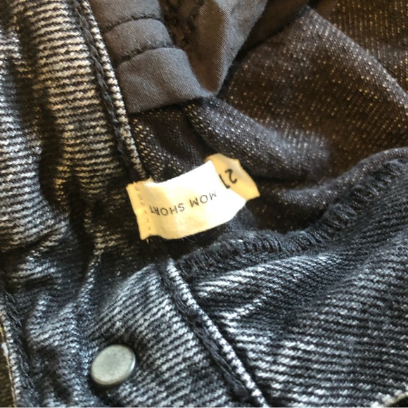 Pacsun black wash mom shorts size 27 - Picture 3 of 7